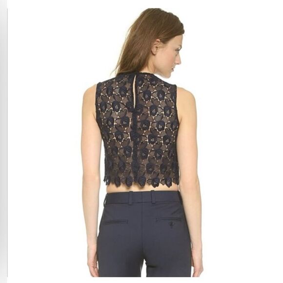 A.L.C. Women Size 0 Adriana Navy Blue Floral Lace Sleeveless Crop Top Shirt - Picture 4 of 13